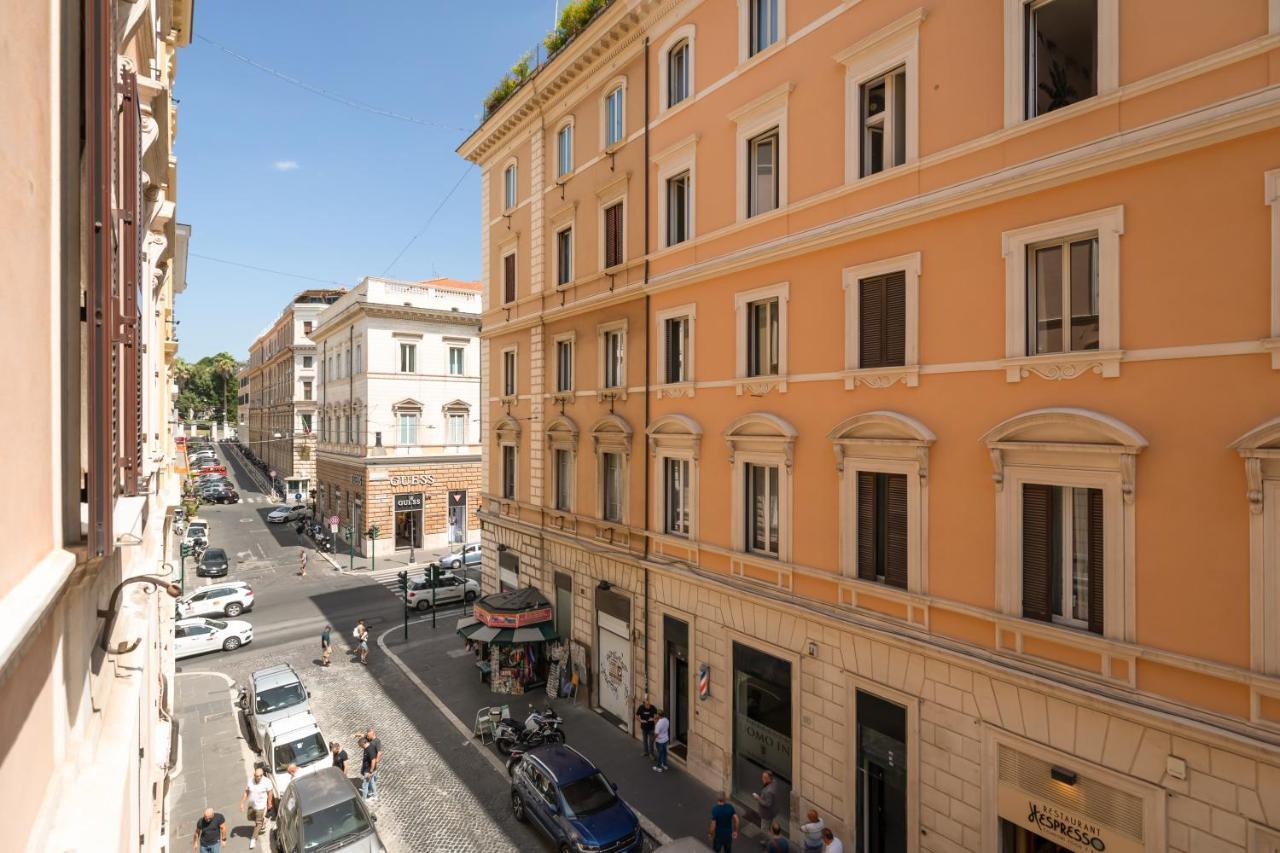 Imperial Nazionale Apartment Rome Bagian luar foto